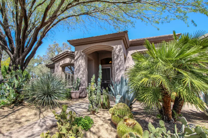 Seasonal Real Estate Trends in Phoenix